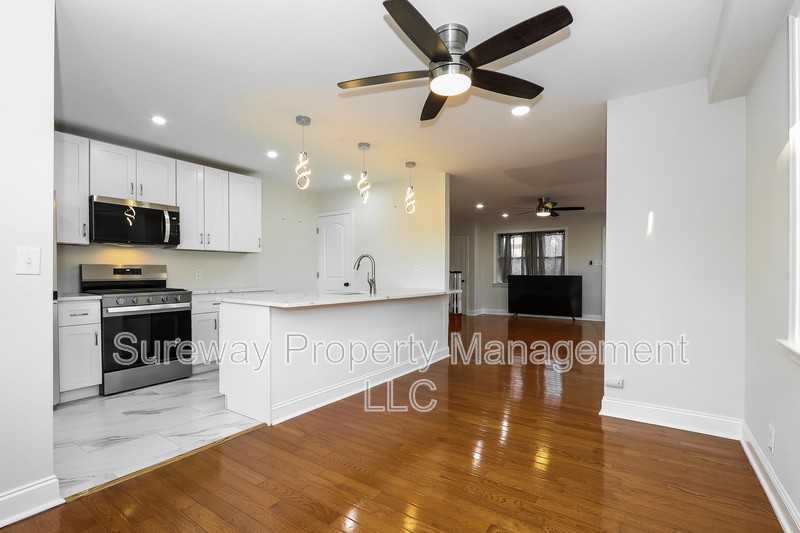 48 Greenhill Rd - Photo 4 of 15