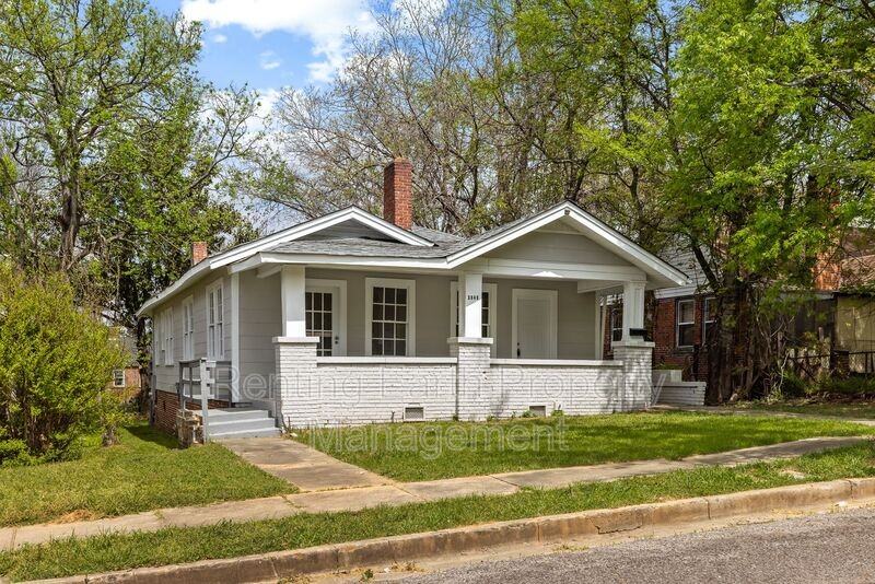 3840 40th Ave N - Photo 4 of 18