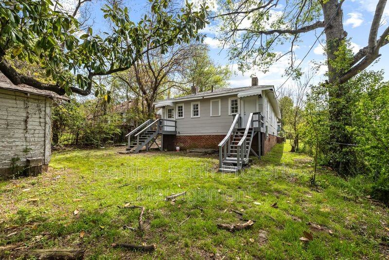 3840 40th Ave N - Photo 5 of 18