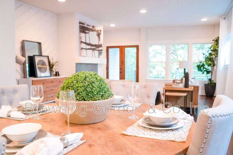 2156 Byrum Ave - Photo 5 of 24