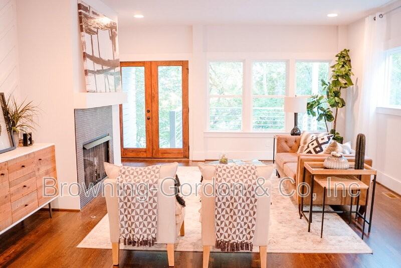 2156 Byrum Ave - Photo 6 of 24