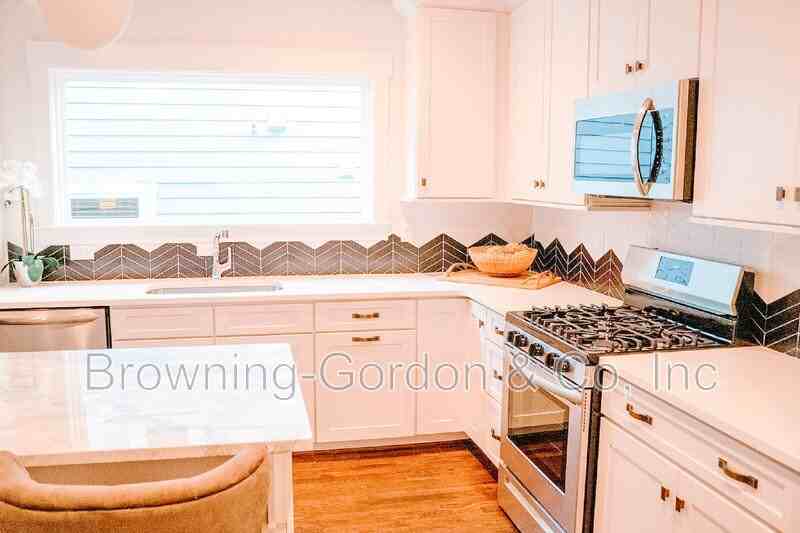 2156 Byrum Ave - Photo 7 of 24