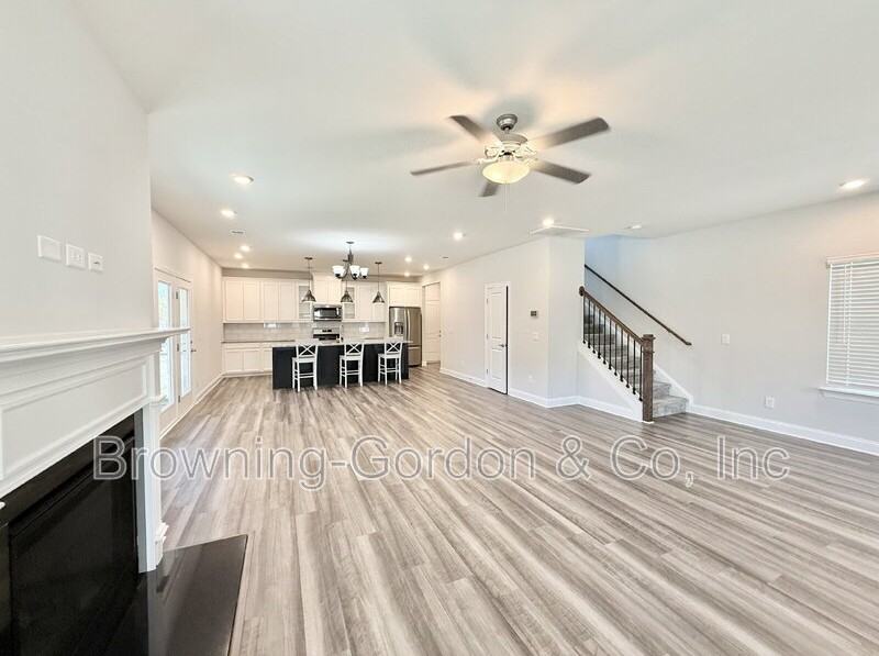 3648 Four Leaf Way - Photo 3 of 25