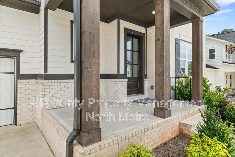 382 Tillman Pass - Photo 4 of 44