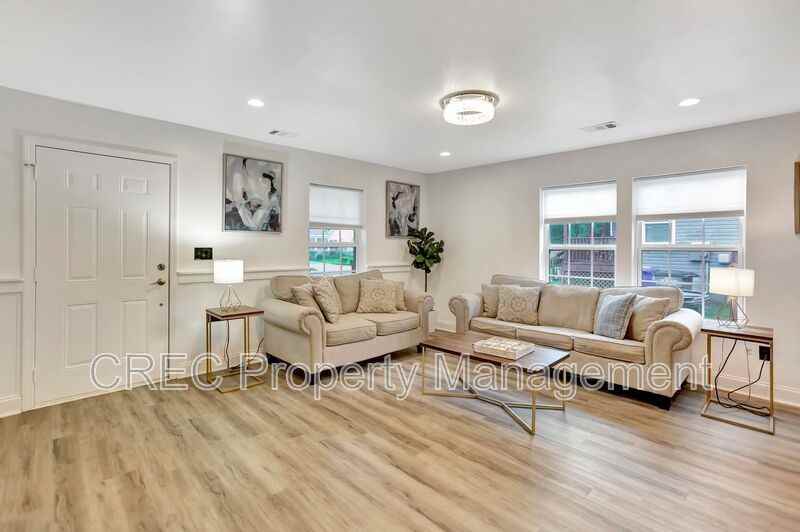 2568 Celestial Ct - Photo 6 of 25