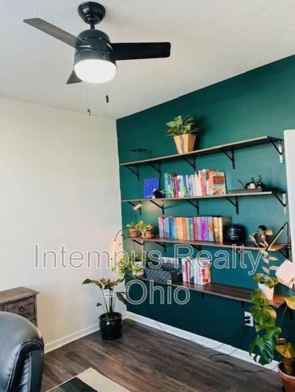 260 Winter Shadow Loop - Photo 6 of 50