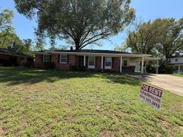 featured image of 5047 Howard Pl