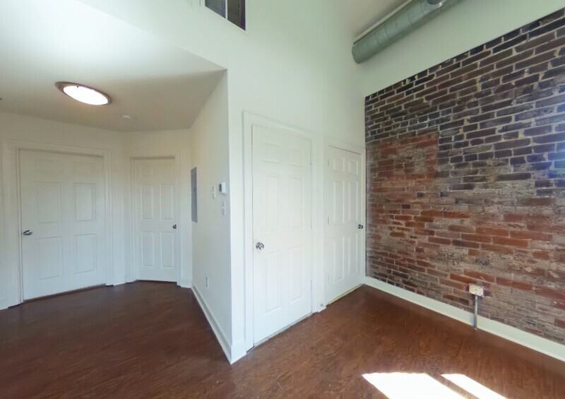 302 Goshen St #205 - Photo 6 of 10