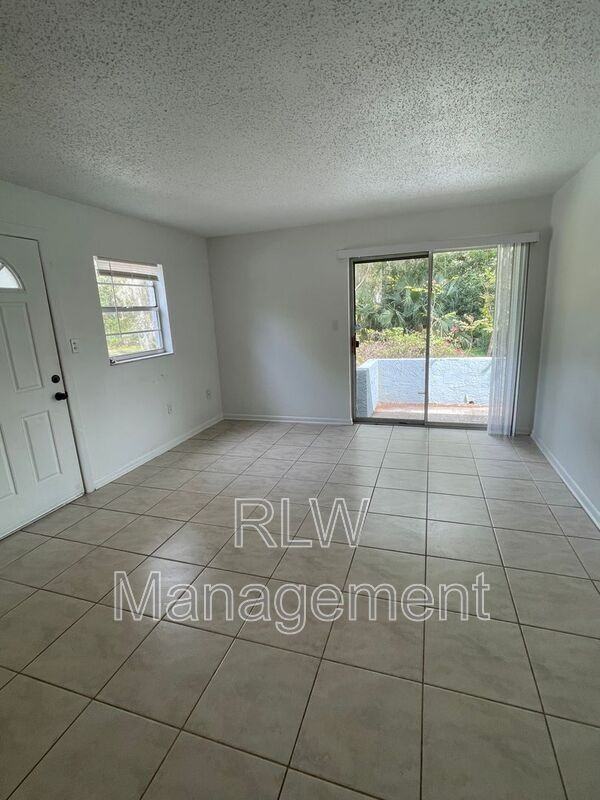 425 S Seminole Ave #20 - Photo 7 of 10