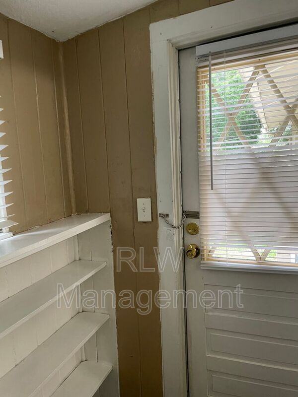 206 Osceola Ave - Photo 5 of 12