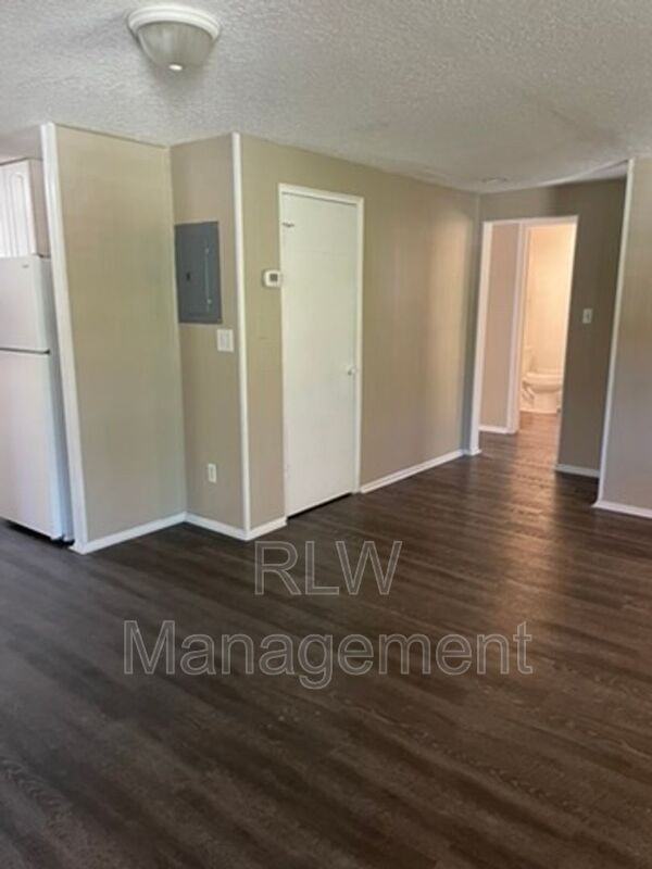 206 Osceola Ave - Photo 7 of 11