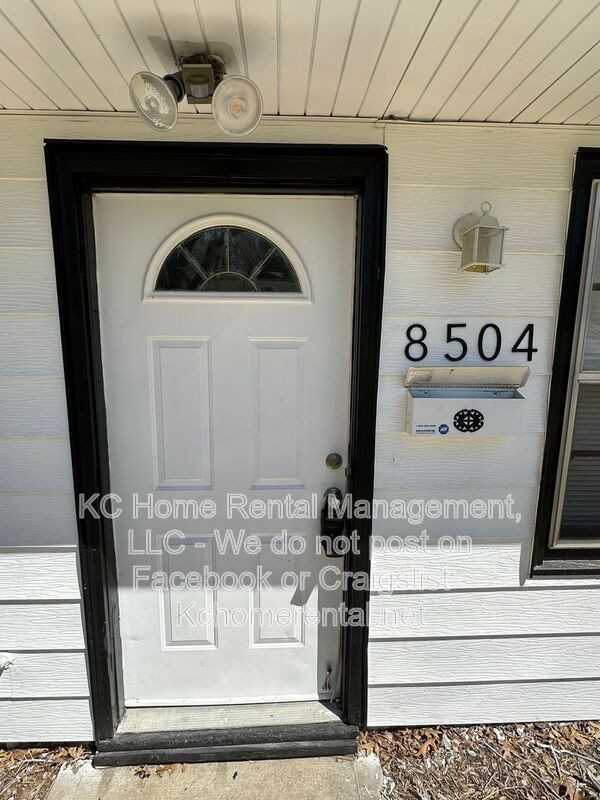 8504 Ruskin Way - Photo 3 of 34