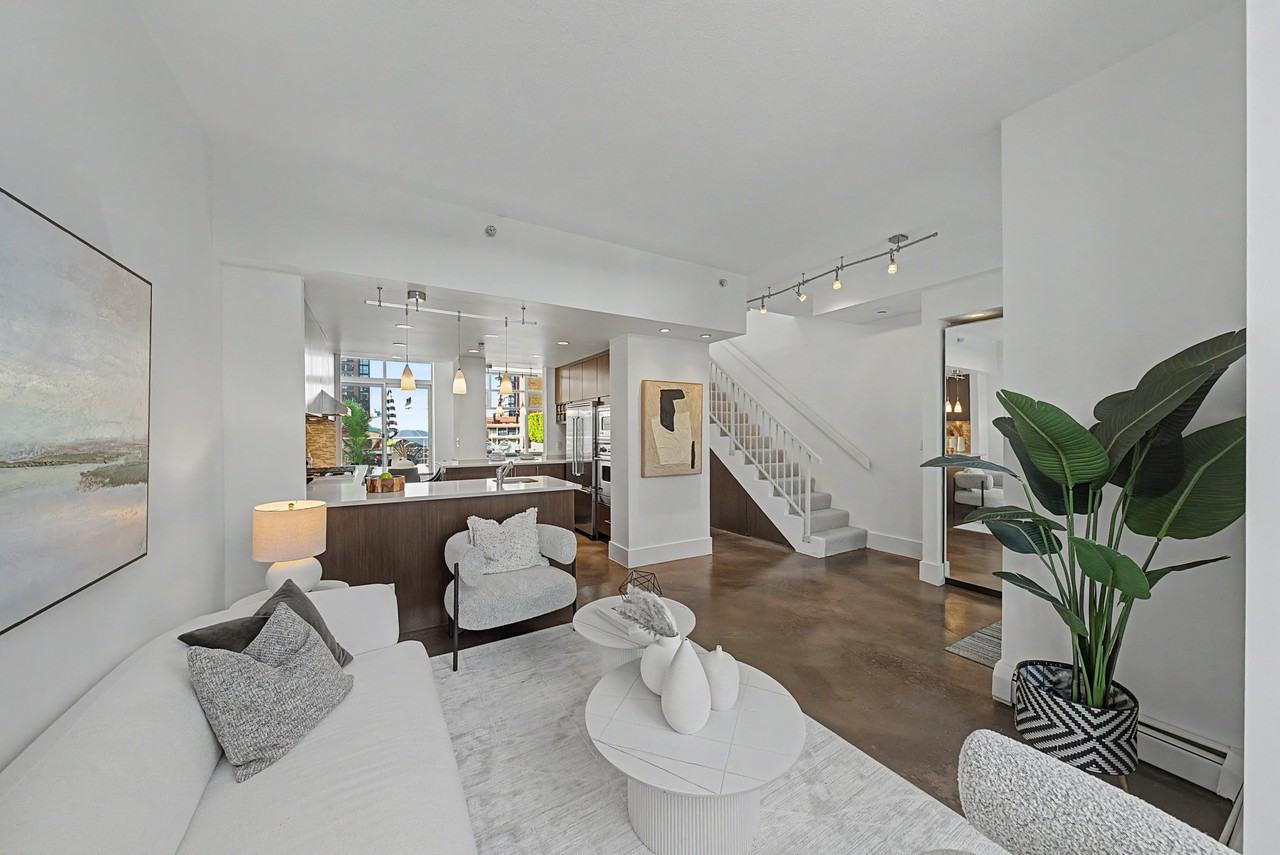 1199 Marinaside Crescent #THA - Photo 5 of 37