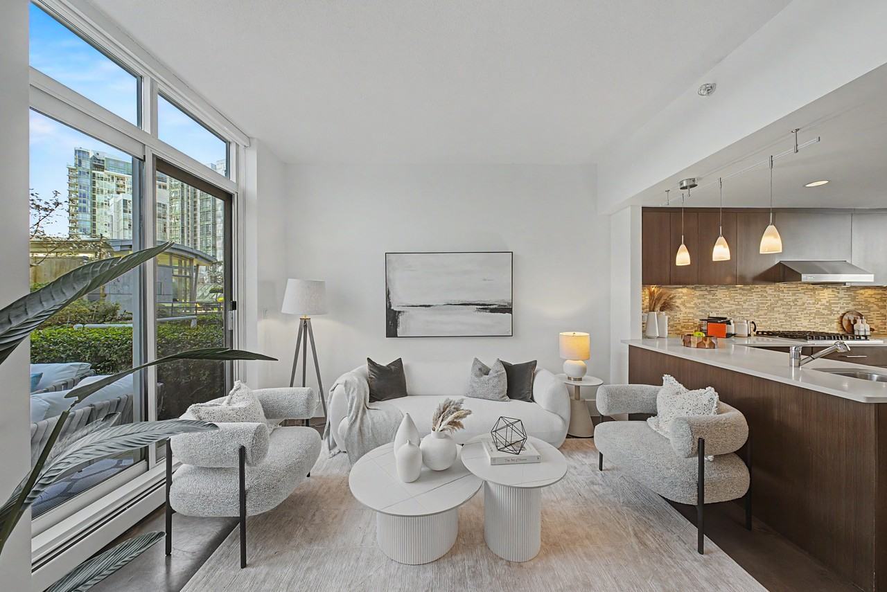 1199 Marinaside Crescent #THA - Photo 4 of 37