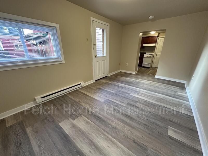 25 Conestoga St #3 - Photo 5 of 13