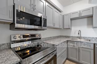 130 N Pearl St #1002 - Photo 1 of 1