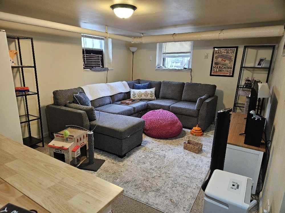 603 West Green Street #7 - Photo 3 of 13