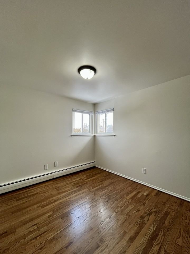 550- 750 Harrison Boulevard - Photo 5 of 50