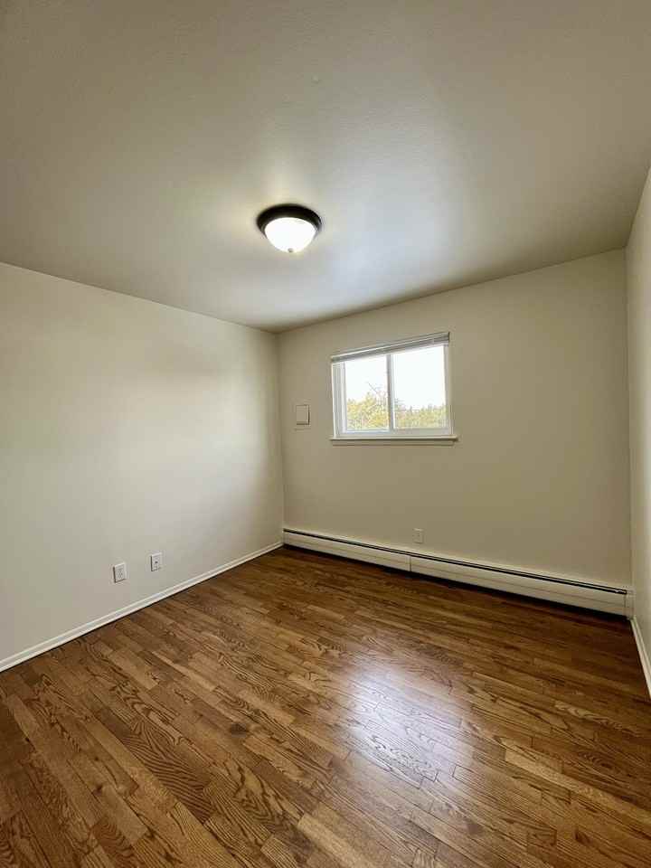 550- 750 Harrison Boulevard - Photo 7 of 50