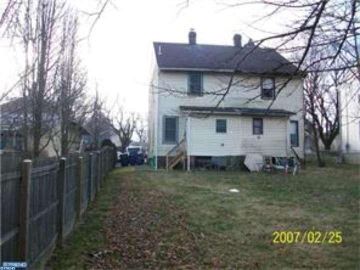 1740 Arnold Ave - Photo 3 of 15