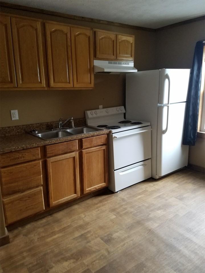 Shawnee Avenue Complex - Photo 4 of 5