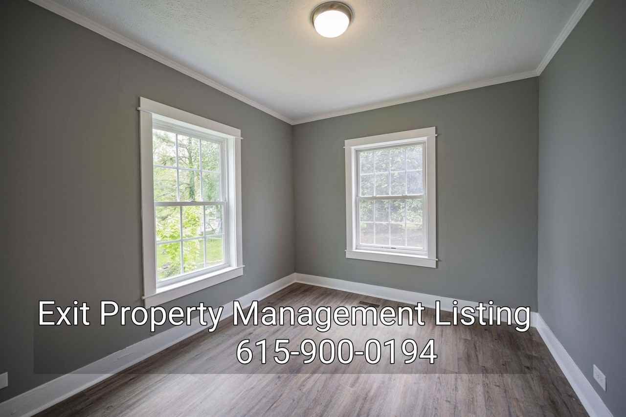 120 Poplar Street Unit B - Photo 2 of 18