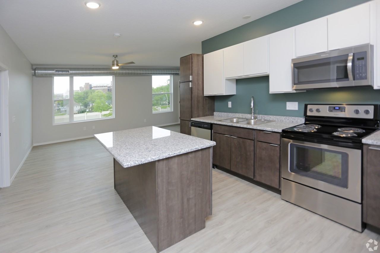 Uptown Apartments - Photo 4 of 50
