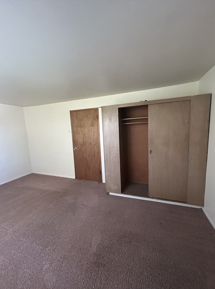 Norman Arms Apartments - Photo 5 of 50