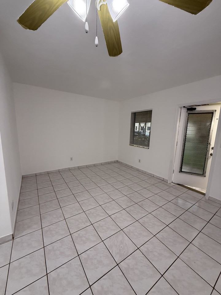 1730 Van Buren Street - Photo 2 of 7