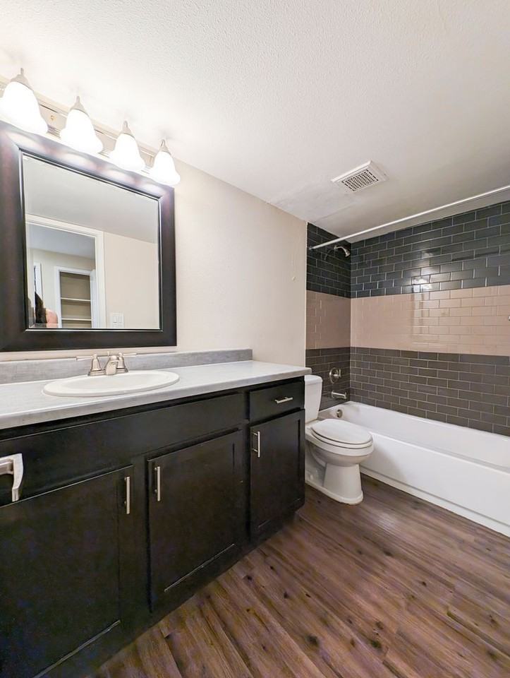 Convenient Living near Historic Humboldt District! - Photo 7 of 29