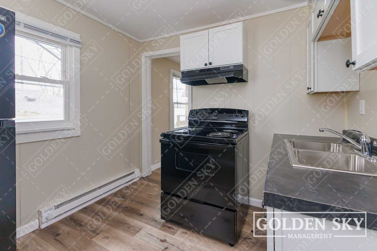 219 East Willard Street - Unit 4 - Photo 5 of 8