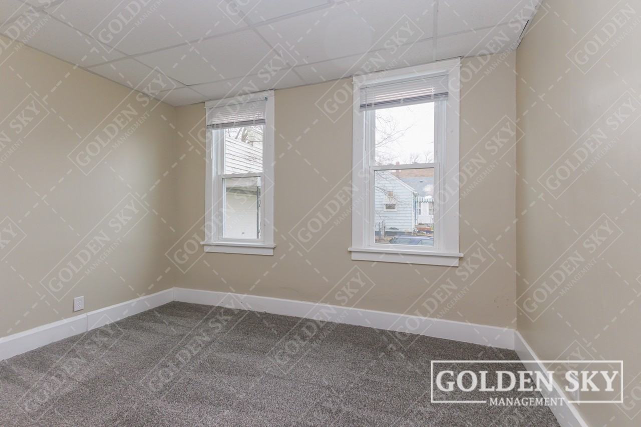219 East Willard Street - Unit 1 - Photo 6 of 10