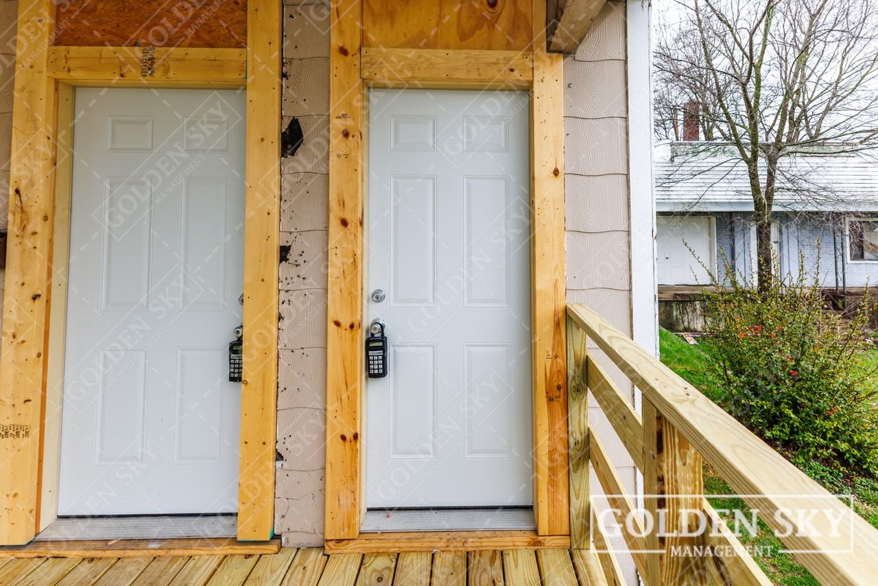 219 East Willard Street - Unit 3 - Photo 2 of 10