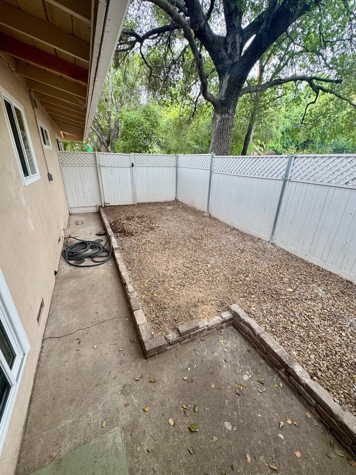 601 Grand Avenue - Photo 4 of 9