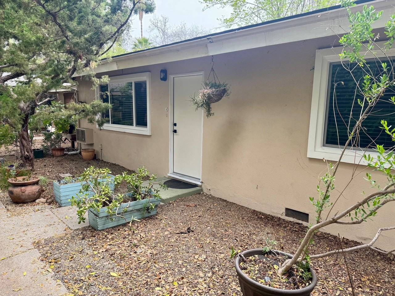 601 Grand Avenue - Photo 5 of 9