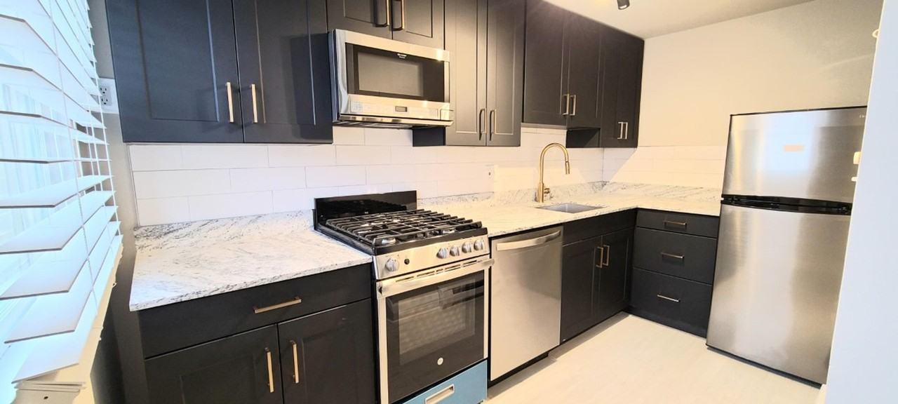 Bigelow Chapman Apartments - Photo 7 of 26
