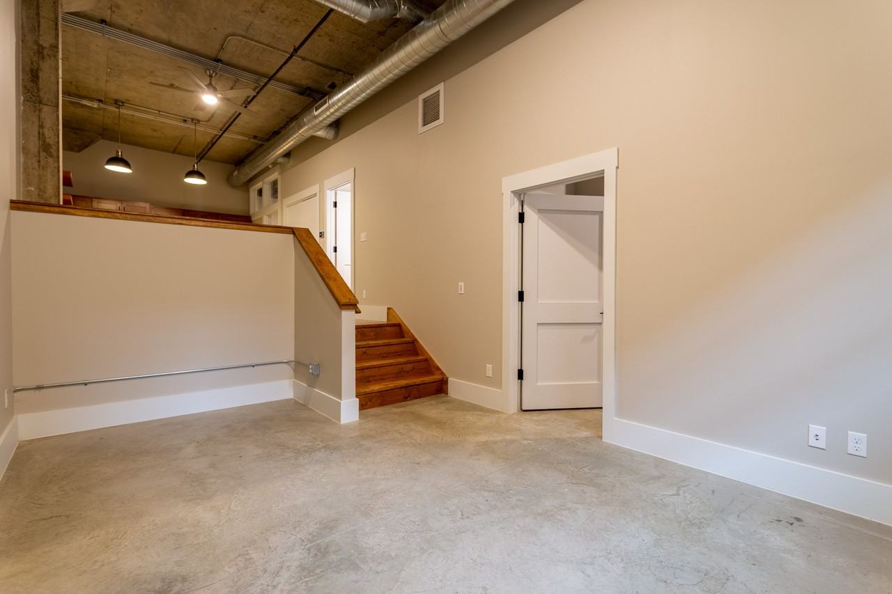 220 E. 9th Street - Photo 7 of 50