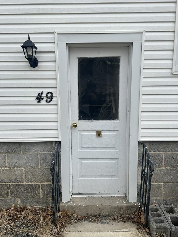 47 East Main Street - Photo 2 of 8