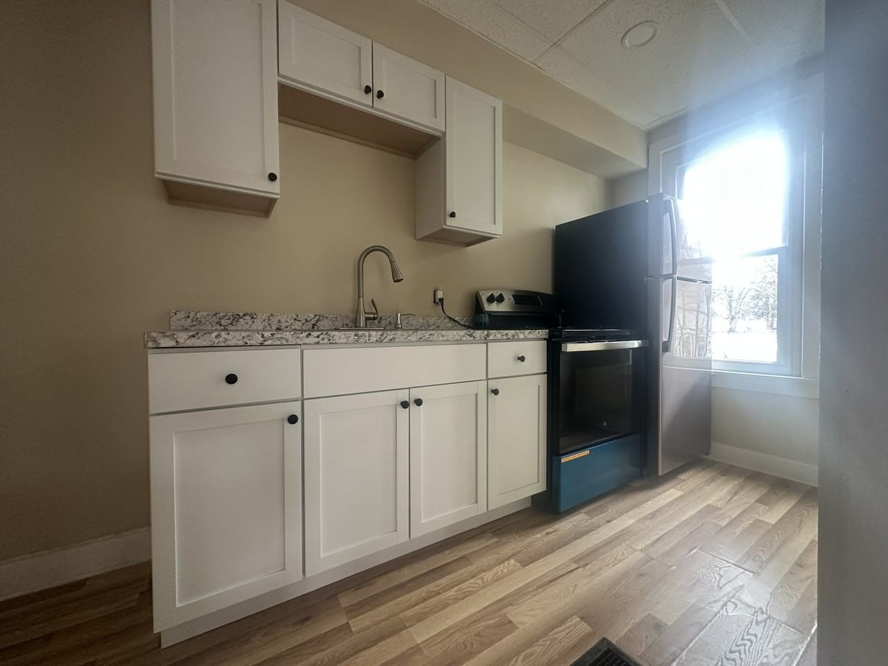 47 East Main Street - Photo 3 of 8