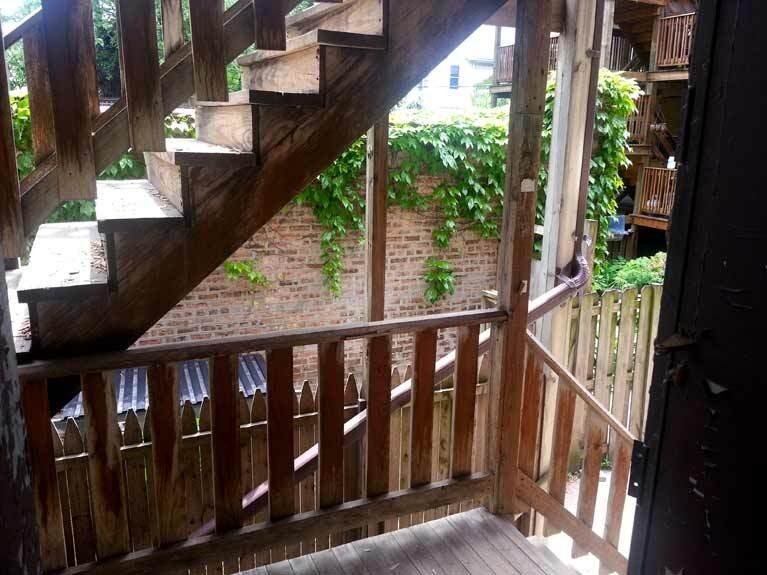 Hoyne Suites - Photo 3 of 7