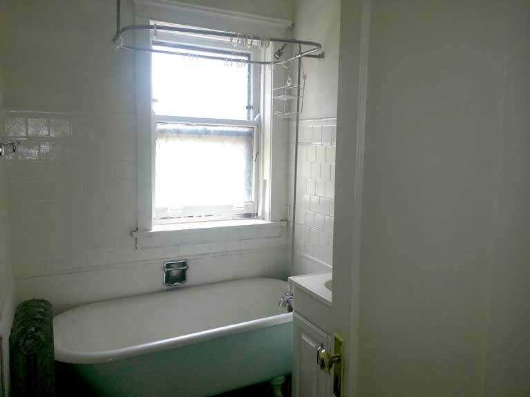 Hoyne Suites - Photo 6 of 7