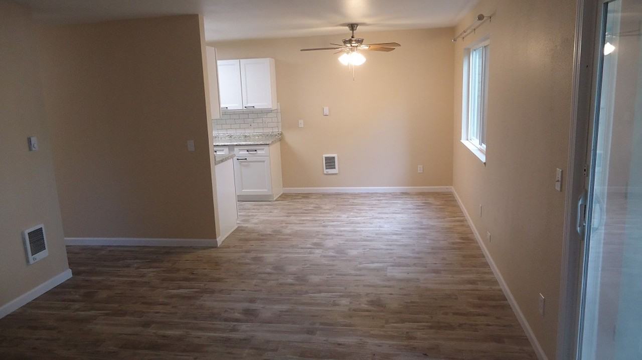 Glenview West Apartments - Photo 2 of 15