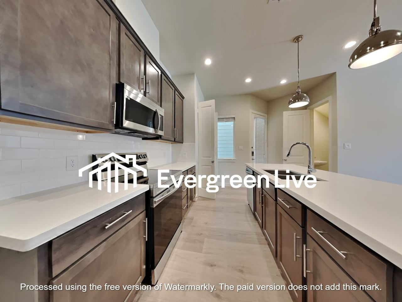 5704 Quinn Landing Ln - Photo 3 of 12