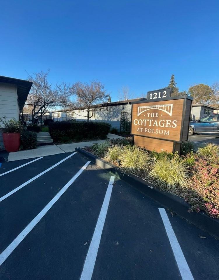 1212 Bidwell St. - Photo 2 of 9