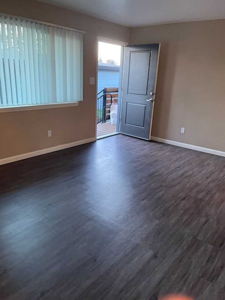 1212 Bidwell St. - Photo 3 of 9