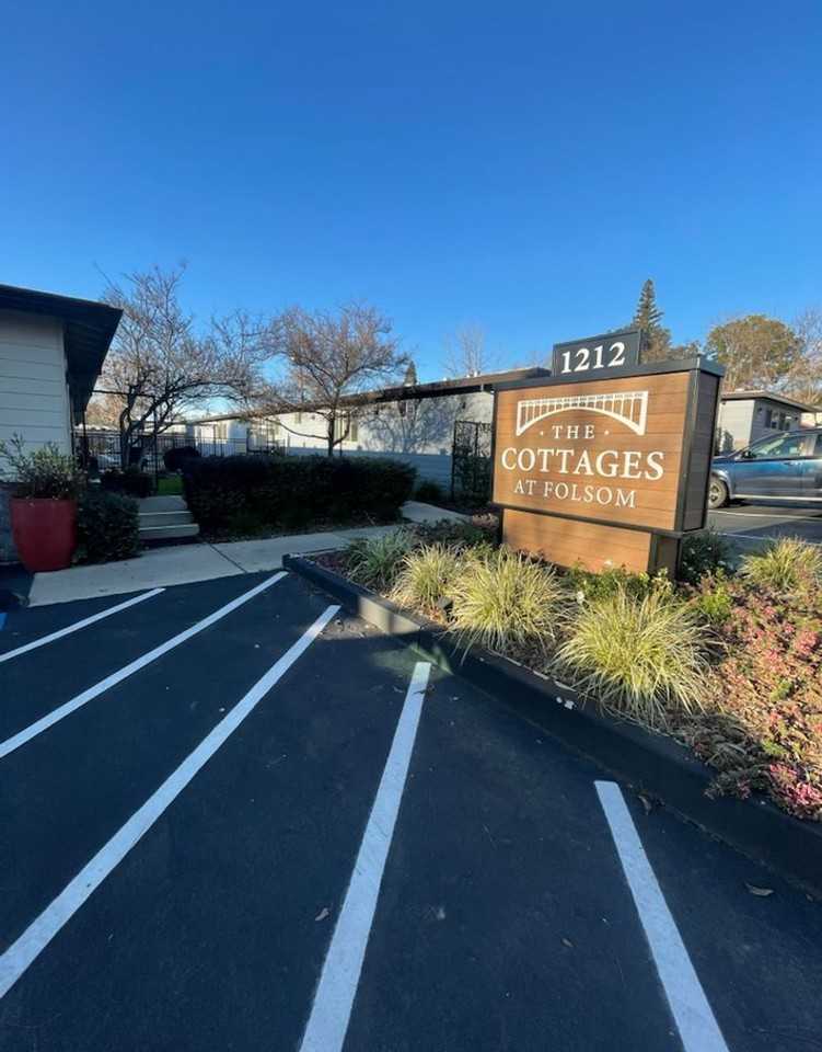 1212 Bidwell St. - Photo 6 of 9