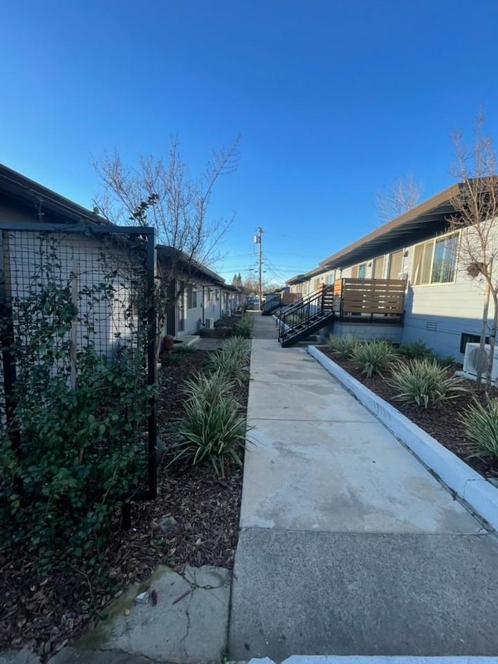 1212 Bidwell St. - Photo 7 of 9