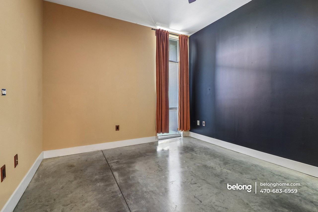 89 Mangum St Sw #216 - Photo 4 of 17