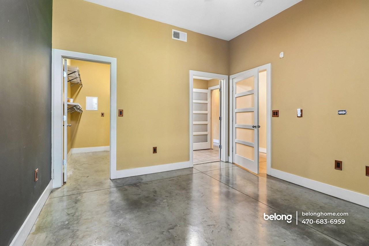 89 Mangum St Sw #216 - Photo 5 of 17