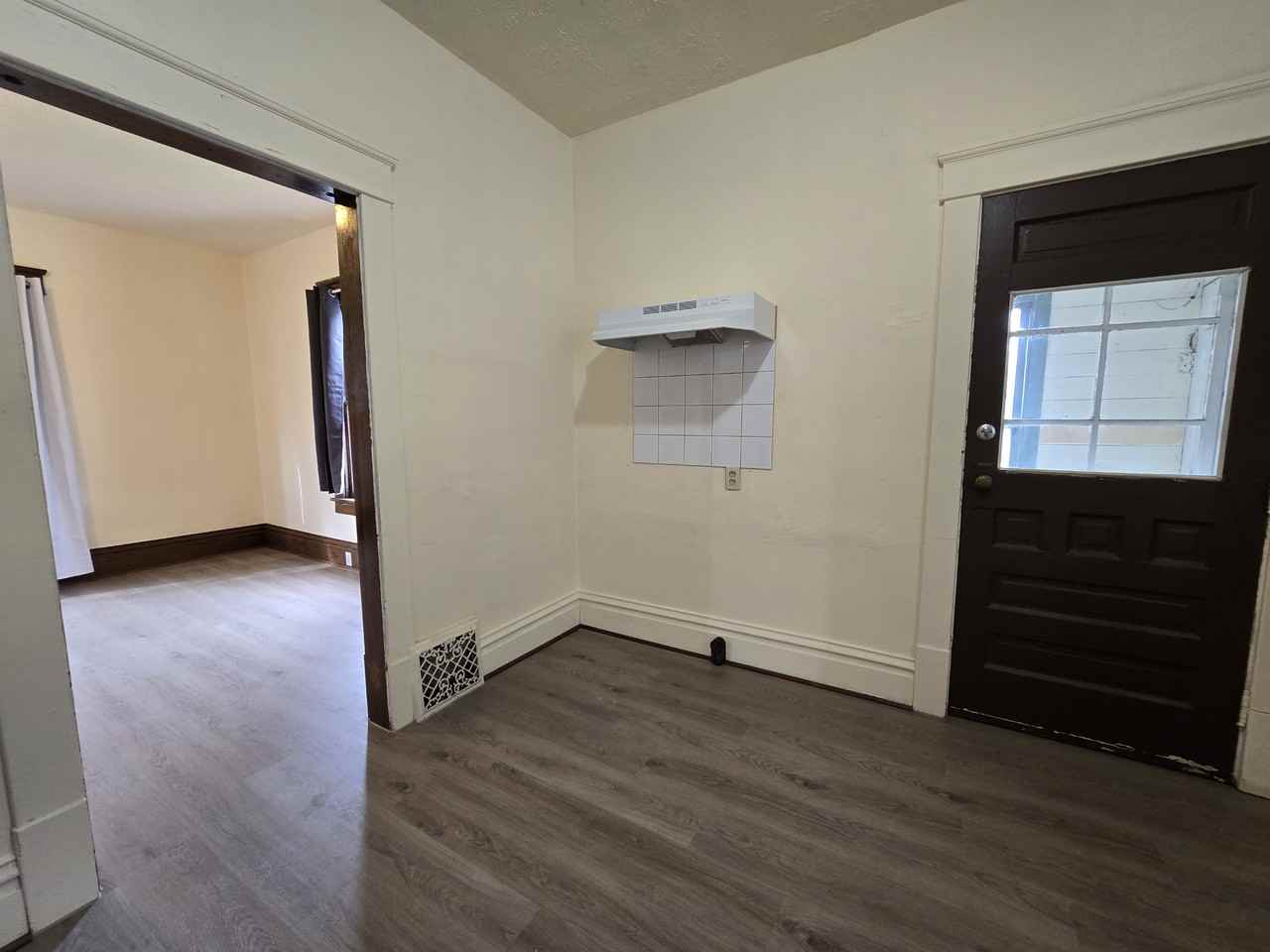 333 S Mckinley Ave - Photo 6 of 13